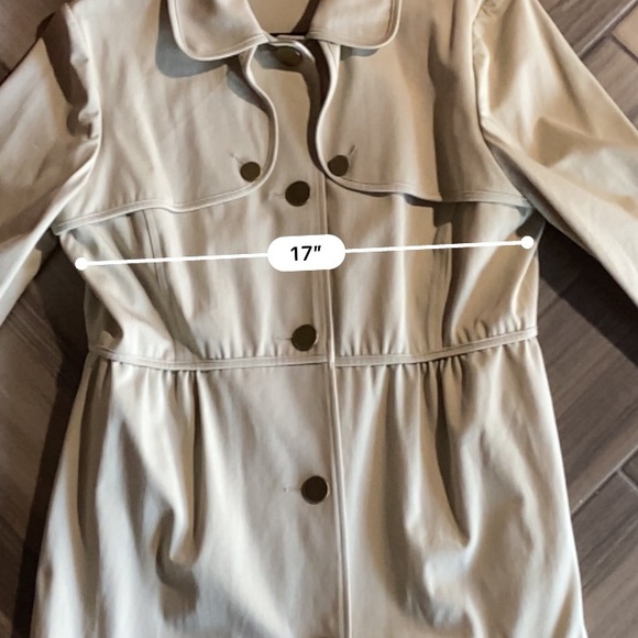 Gianni Bini Cream Coat Size: Large - Picture 11 of 13